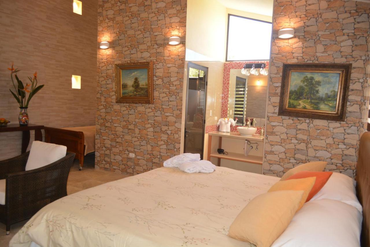 Finca Paraiso Mountain Retreat Near San Jose Airport Birrí エクステリア 写真